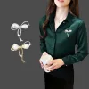 Verano a prueba de pasarelas broche para mujeres de alto grado collar fijo arco pin para mujeres versión coreana collar decoración pin para mujeres Application Scenario